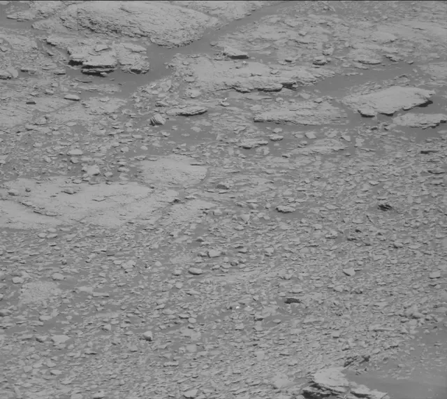 Sol 2600: Mast Camera (Mastcam)