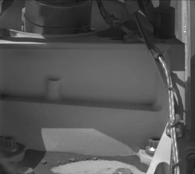 Sol 2600: Mast Camera (Mastcam)