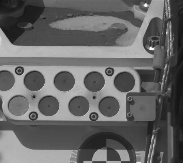 Sol 2600: Mast Camera (Mastcam)