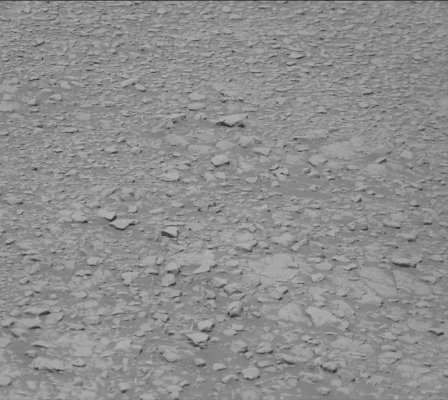Sol 2600: Mast Camera (Mastcam)