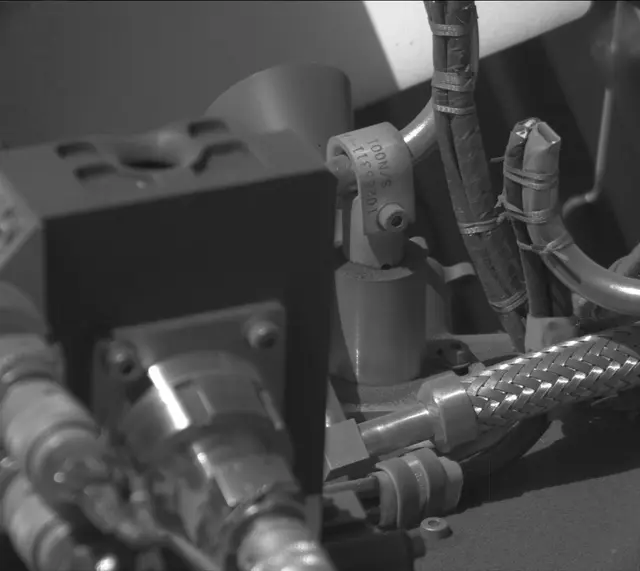 Sol 2600: Mast Camera (Mastcam)