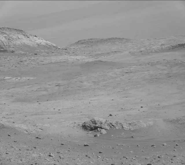 Sol 2601: Mast Camera (Mastcam)
