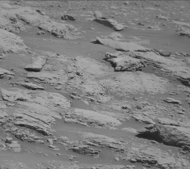 Sol 2601: Mast Camera (Mastcam)