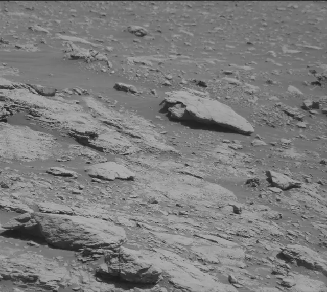 Sol 2601: Mast Camera (Mastcam)