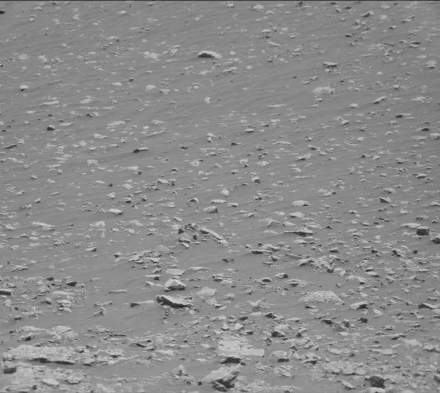 Sol 2601: Mast Camera (Mastcam)