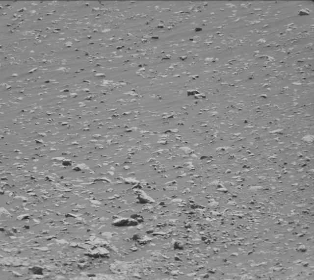 Sol 2601: Mast Camera (Mastcam)