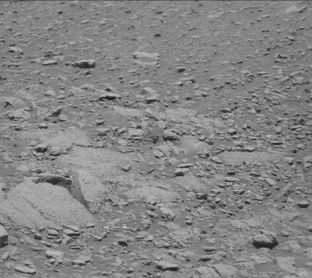 Sol 2601: Mast Camera (Mastcam)