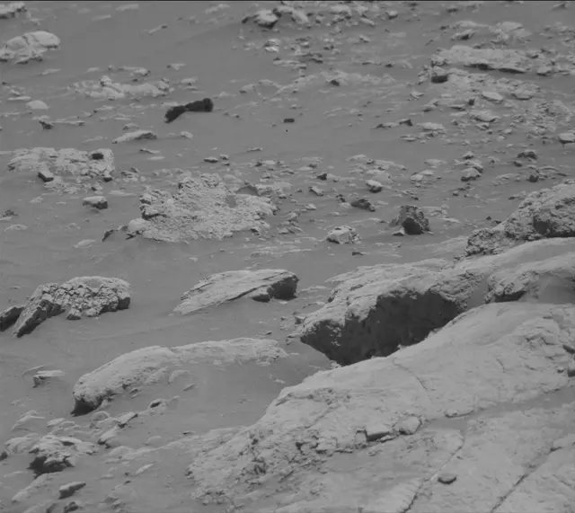 Sol 2601: Mast Camera (Mastcam)