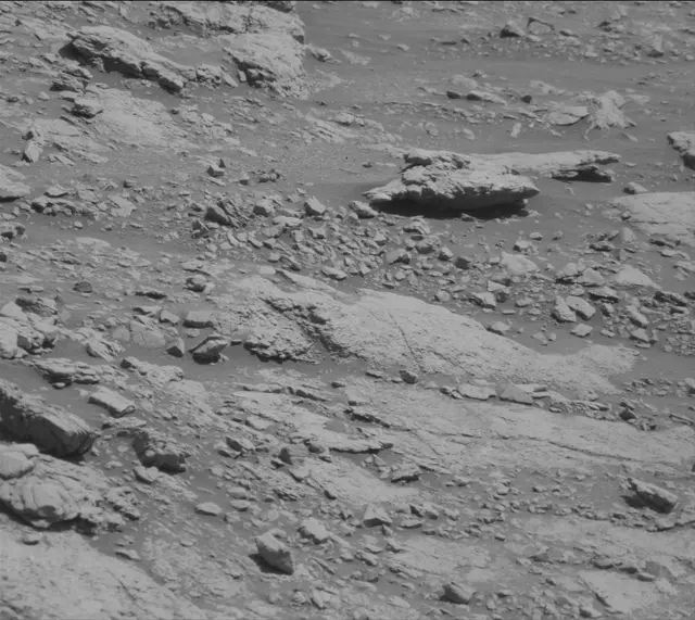 Sol 2601: Mast Camera (Mastcam)