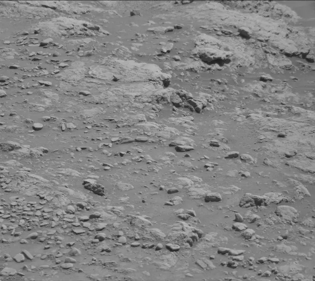 Sol 2601: Mast Camera (Mastcam)