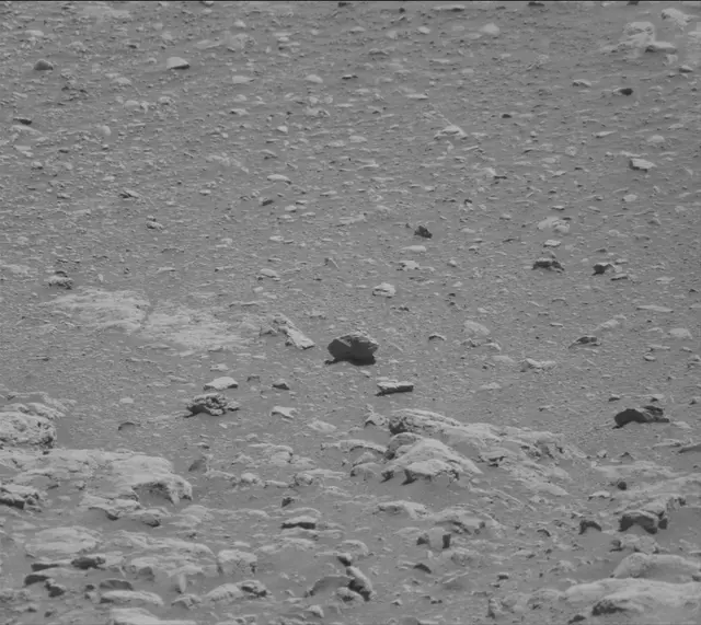 Sol 2601: Mast Camera (Mastcam)