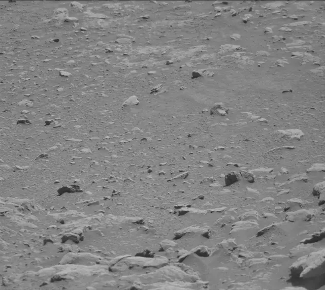 Sol 2601: Mast Camera (Mastcam)
