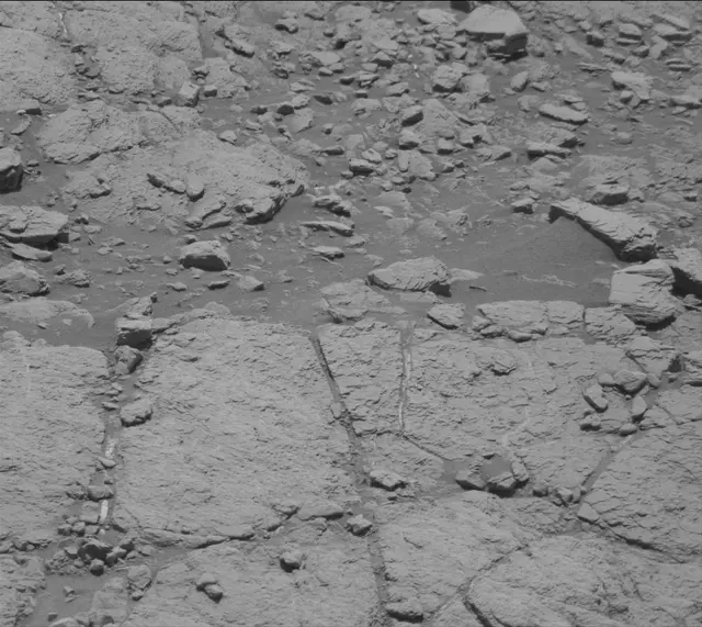 Sol 2601: Mast Camera (Mastcam)