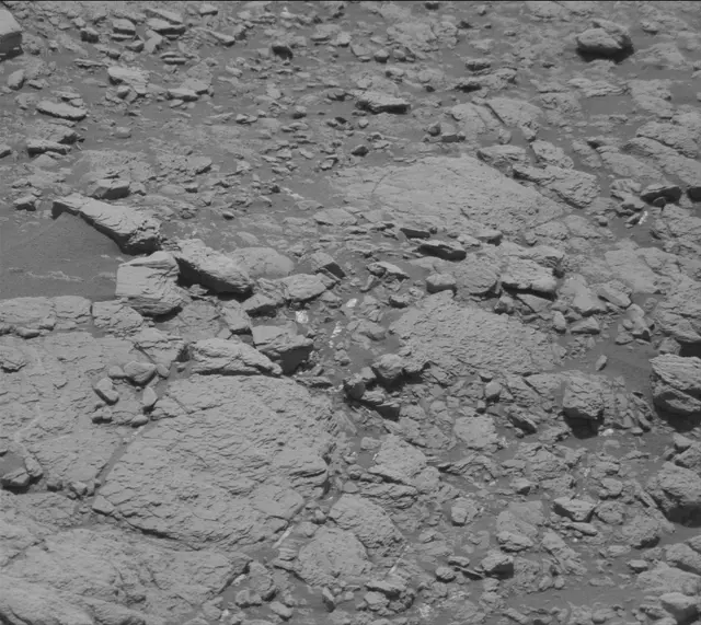 Sol 2601: Mast Camera (Mastcam)