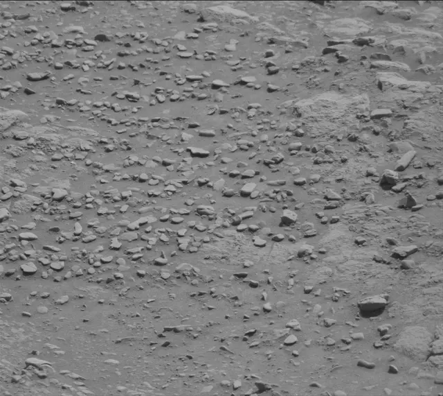 Sol 2601: Mast Camera (Mastcam)