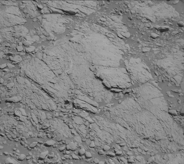 Sol 2601: Mast Camera (Mastcam)