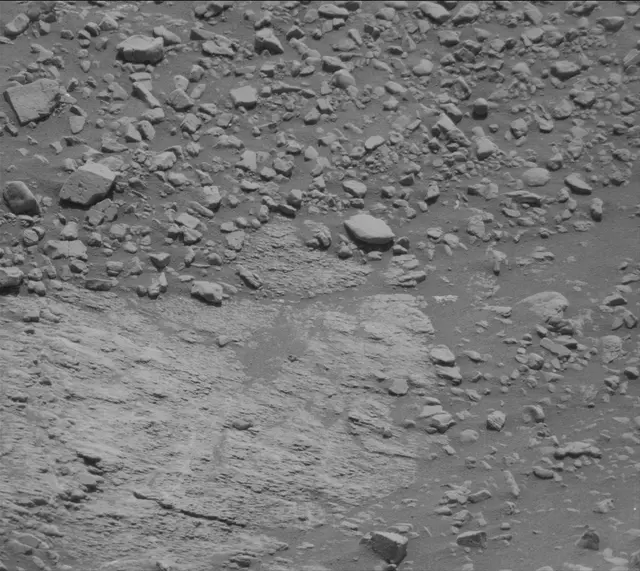 Sol 2601: Mast Camera (Mastcam)