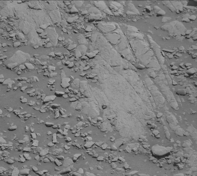 Sol 2601: Mast Camera (Mastcam)