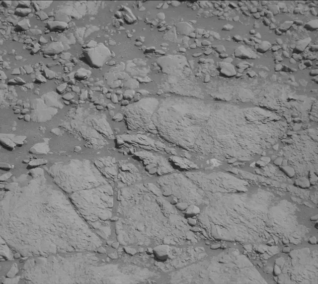 Sol 2601: Mast Camera (Mastcam)