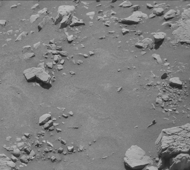 Sol 2601: Mast Camera (Mastcam)