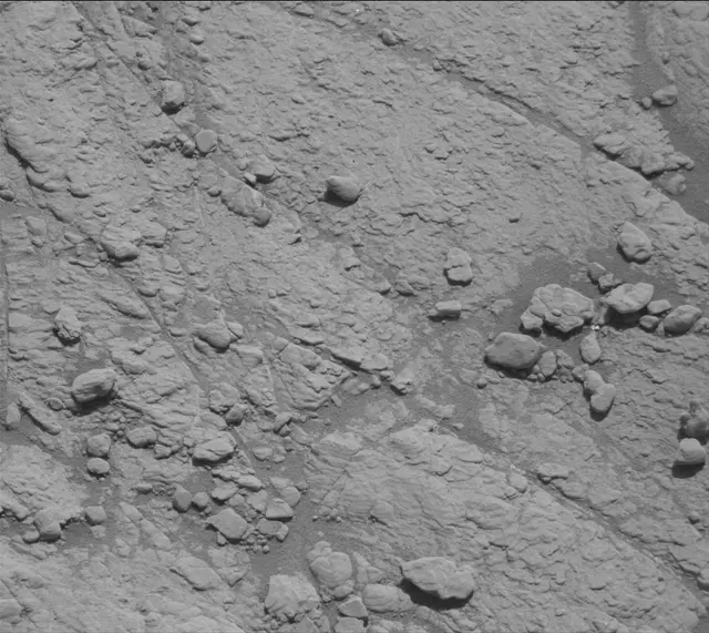 Sol 2601: Mast Camera (Mastcam)