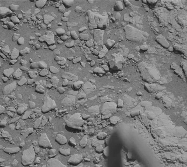 Sol 2601: Mast Camera (Mastcam)