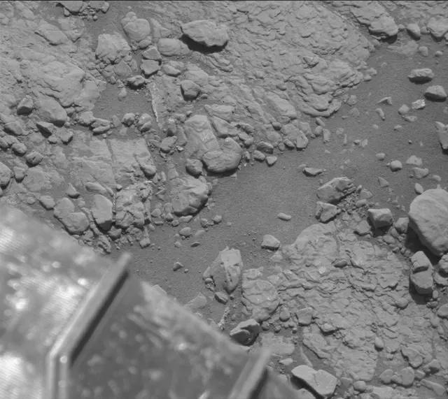 Sol 2601: Mast Camera (Mastcam)