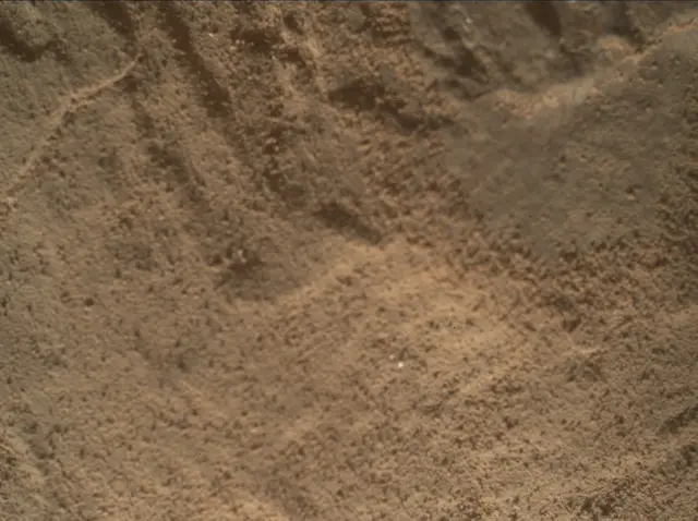 Sol 2601: Mars Hand Lens Imager (MAHLI)