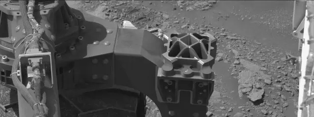 Sol 2602: Mast Camera (Mastcam)