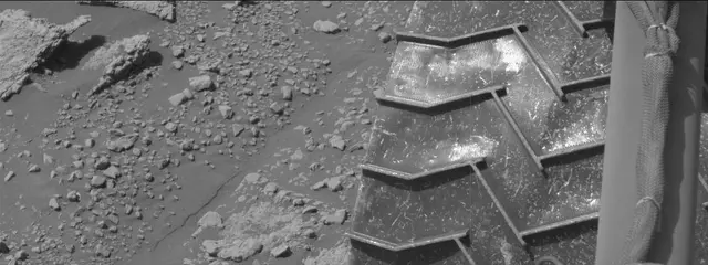 Sol 2602: Mast Camera (Mastcam)