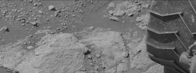 Sol 2602: Mast Camera (Mastcam)
