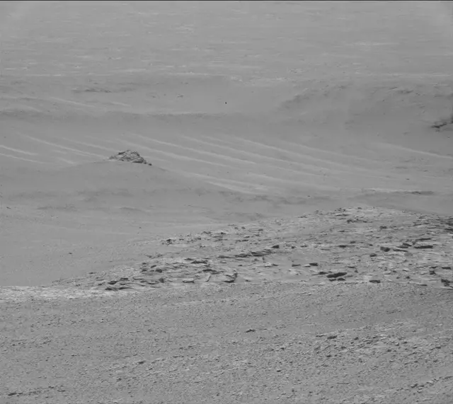 Sol 2602: Mast Camera (Mastcam)