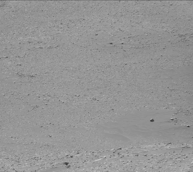 Sol 2602: Mast Camera (Mastcam)