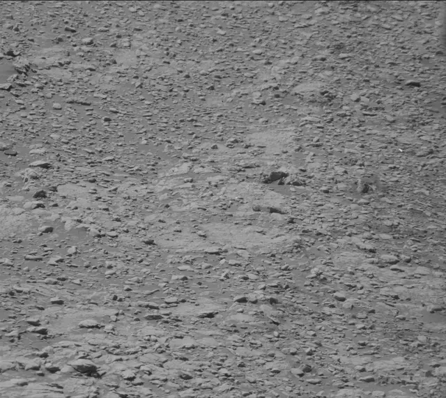 Sol 2602: Mast Camera (Mastcam)