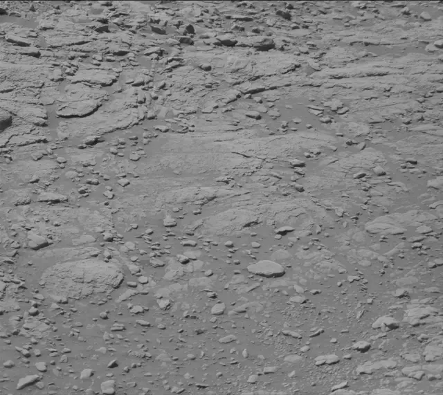 Sol 2602: Mast Camera (Mastcam)
