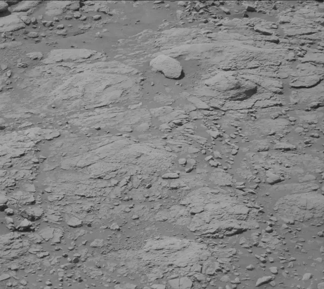 Sol 2602: Mast Camera (Mastcam)