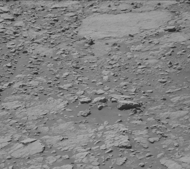 Sol 2602: Mast Camera (Mastcam)