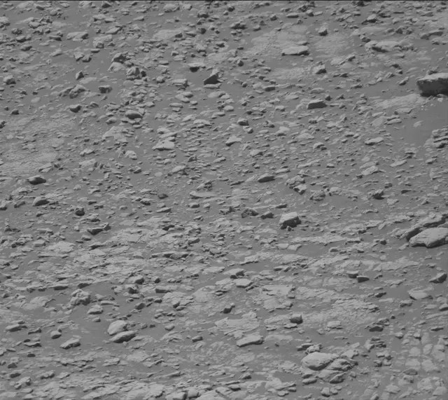 Sol 2602: Mast Camera (Mastcam)