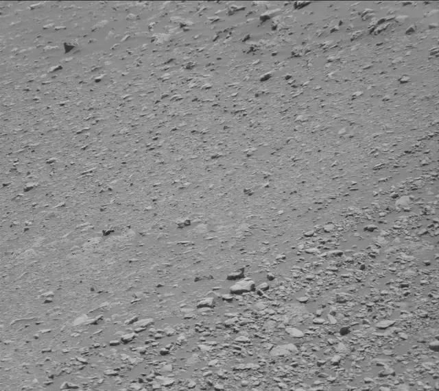 Sol 2602: Mast Camera (Mastcam)