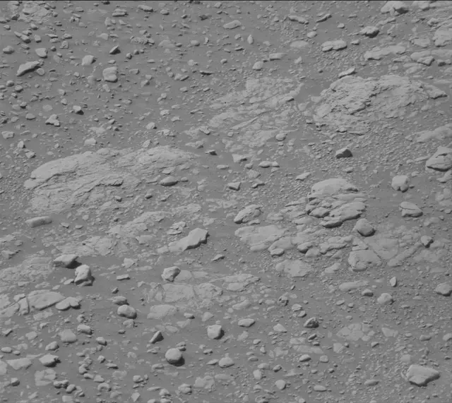 Sol 2602: Mast Camera (Mastcam)