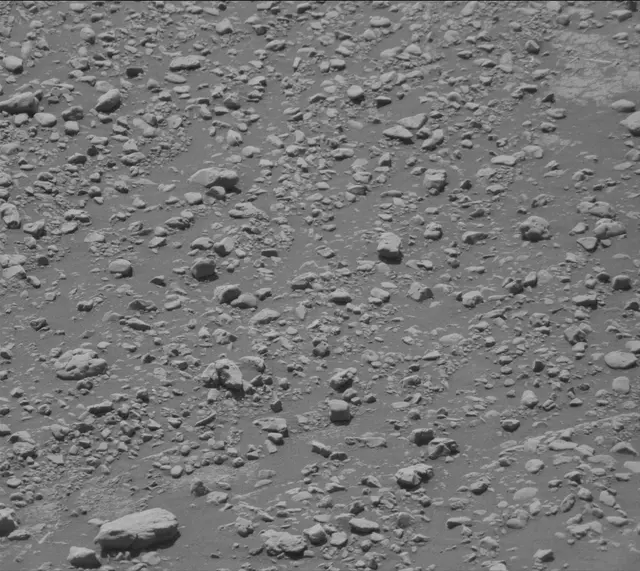 Sol 2602: Mast Camera (Mastcam)
