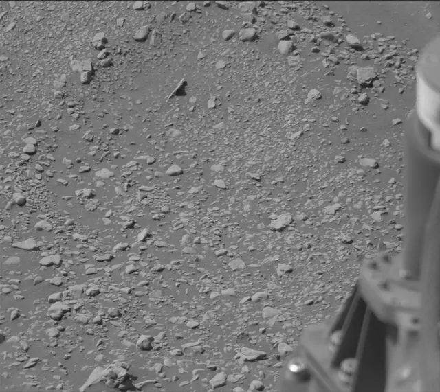 Sol 2602: Mast Camera (Mastcam)