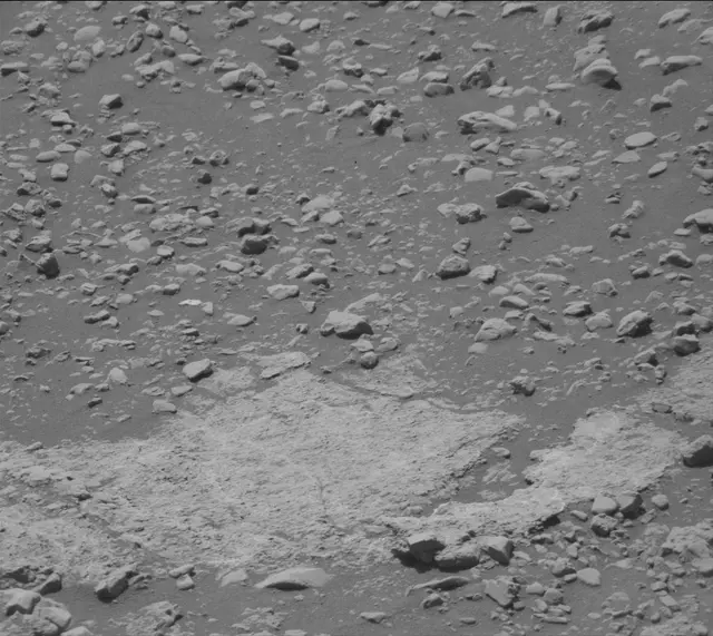 Sol 2602: Mast Camera (Mastcam)