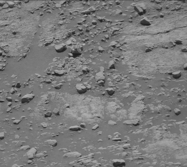 Sol 2602: Mast Camera (Mastcam)