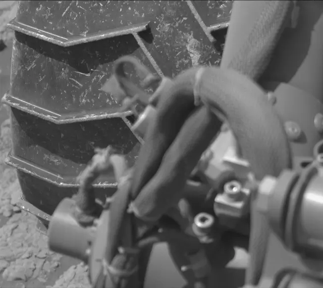 Sol 2602: Mast Camera (Mastcam)
