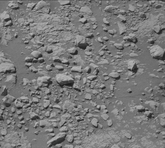 Sol 2602: Mast Camera (Mastcam)