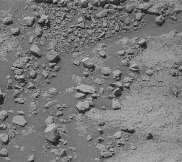 Sol 2602: Mast Camera (Mastcam)