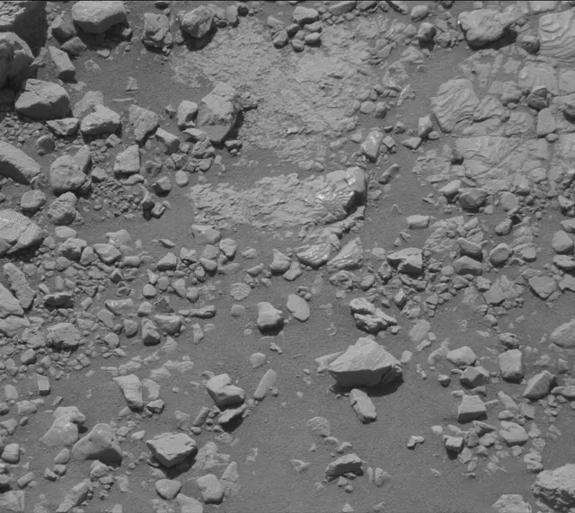 Sol 2602: Mast Camera (Mastcam)