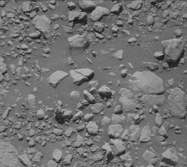 Sol 2602: Mast Camera (Mastcam)