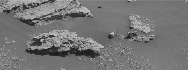 Sol 2604: Mast Camera (Mastcam)